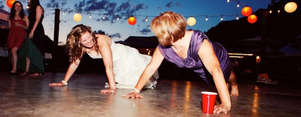 bride-push_ups-with-mom_wedding-fitness-plan_workout